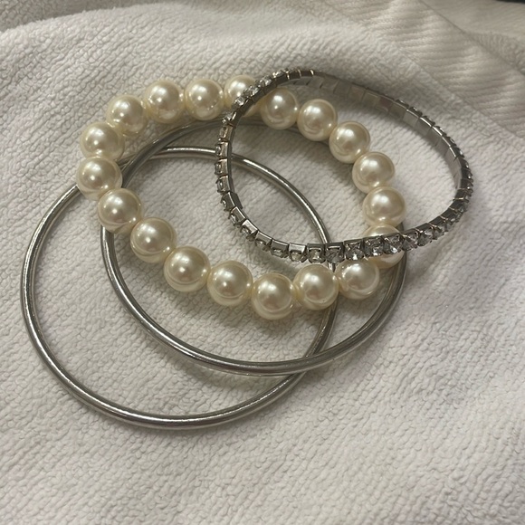 BULK Jewelry for sale! - Picture 11 of 14